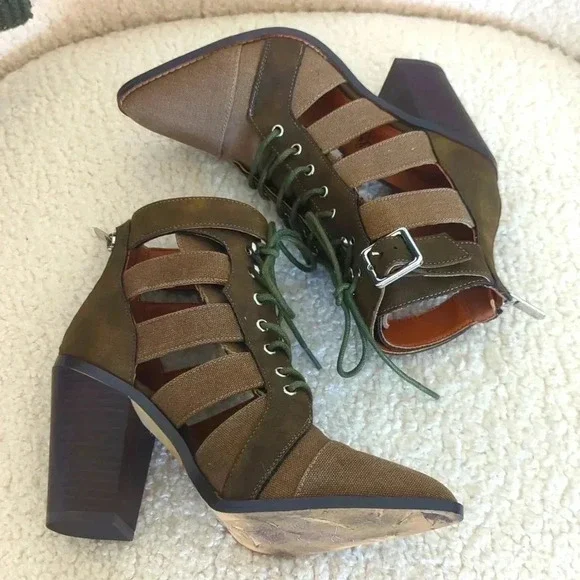 Free People Vegan Leather Cameilla Ankle Heels‎ - Picture 5 of 9